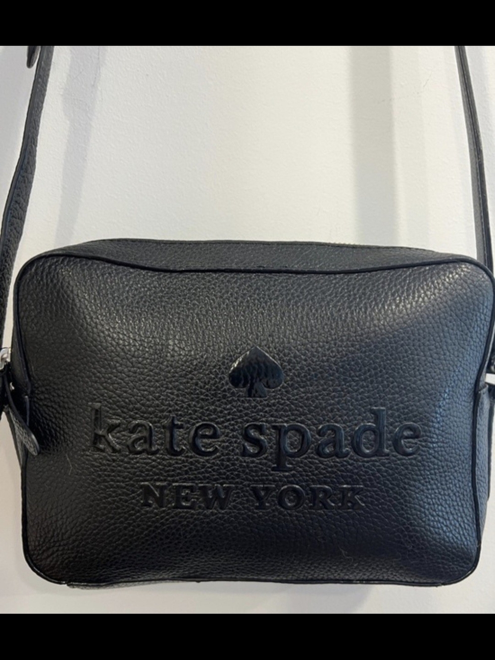 KATE SPADE BLACK PEBBLED LEATHER EMBOSSED CROSSBODY PURSE - A RARE FIND.